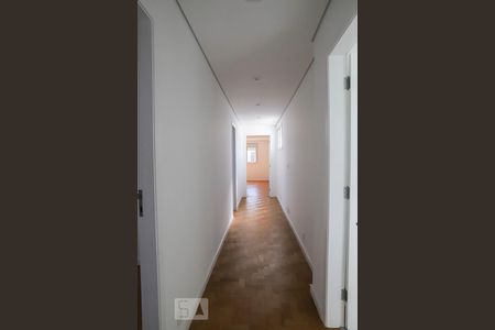 Corredot de apartamento para alugar com 3 quartos, 154m² em Consolação, São Paulo
