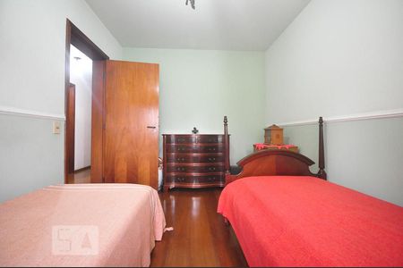 Apartamento para alugar com 213m², 4 quartos e 3 vagasquarto 2