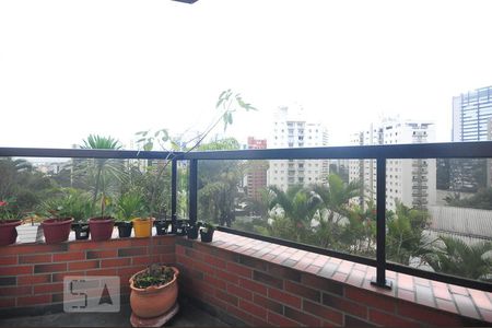 Apartamento para alugar com 213m², 4 quartos e 3 vagasvaranda da suíte 2