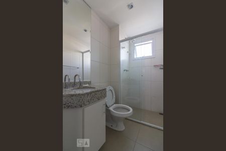 Apartamento à venda com 68m², 2 quartos e 1 vaga Apartamento à venda com 68m², 2 quartos e 1 vagaBanheiro do Quarto 2 (suite)