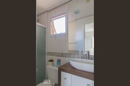 Banheiro Suite de apartamento à venda com 3 quartos, 64m² em Vila Prudente, São Paulo