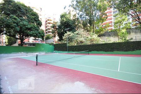 Apartamento para alugar com 380m², 4 quartos e 6 vagasquadra