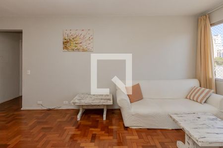 Sala de apartamento para alugar com 2 quartos, 75m² em Campo Belo, São Paulo