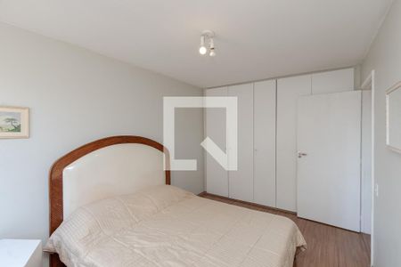 Quarto 1 de apartamento para alugar com 2 quartos, 75m² em Campo Belo, São Paulo
