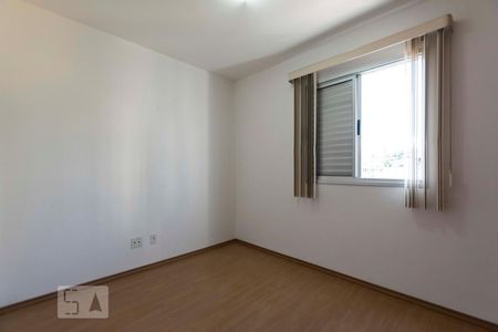 Apartamento à venda com 67m², 3 quartos e 1 vagaQuarto 2