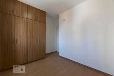 Apartamento à venda com 67m², 3 quartos e 1 vagaQuarto 2