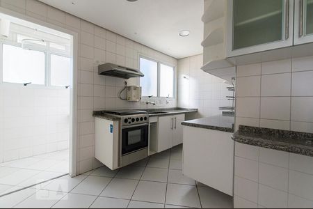 Apartamento à venda com 88m², 2 quartos e sem vaga Apartamento à venda com 88m², 2 quartos e sem vagaCozinha