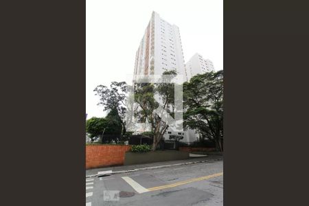 Studio à venda com 47m², 1 quarto e 1 vaga Studio à venda com 47m², 1 quarto e 1 vagaFachada