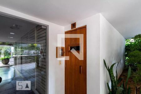 Studio à venda com 47m², 1 quarto e 1 vaga Studio à venda com 47m², 1 quarto e 1 vagaSauna