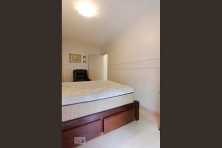 Quarto 2 de apartamento para alugar com 3 quartos, 76m² em Perdizes, São Paulo