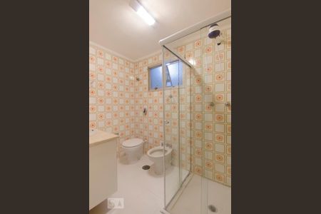 Banheiro de apartamento para alugar com 3 quartos, 76m² em Perdizes, São Paulo