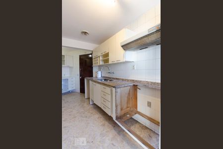 Apartamento à venda com 128m², 3 quartos e 2 vagasCozinha