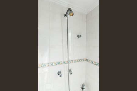 Apartamento para alugar com 157m², 3 quartos e 3 vagas Apartamento para alugar com 157m², 3 quartos e 3 vagasBanheiro da suíte 2