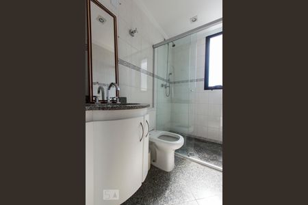 Apartamento para alugar com 157m², 3 quartos e 3 vagas Apartamento para alugar com 157m², 3 quartos e 3 vagasBanheiro da suíte 3