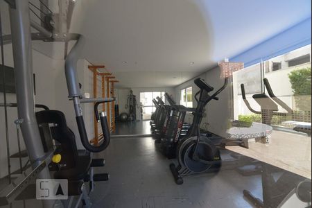 Apartamento para alugar com 88m², 2 quartos e 2 vagas Apartamento para alugar com 88m², 2 quartos e 2 vagasÁrea comum - Academia