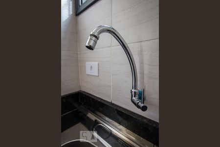 Cozinha detalhe de apartamento para alugar com 1 quarto, 40m² em Perdizes, São Paulo