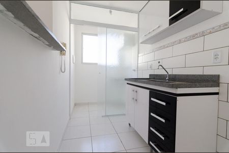 Cozinha de apartamento à venda com 2 quartos, 50m² em Loteamento Parque São Martinho, Campinas