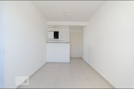 Sala de apartamento à venda com 2 quartos, 50m² em Loteamento Parque São Martinho, Campinas