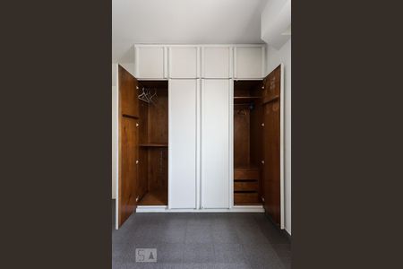 Quarto de apartamento para alugar com 1 quarto, 52m² em Moema, São Paulo
