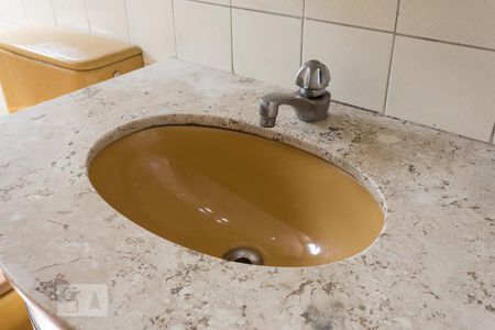 Banheiro de apartamento para alugar com 1 quarto, 52m² em Moema, São Paulo