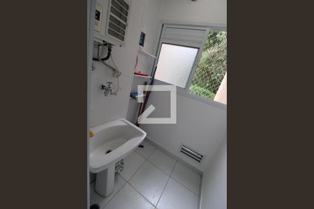 Apartamento à venda com 67m², 3 quartos e 1 vagaÁrea de Serviço