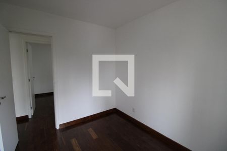 Apartamento à venda com 67m², 3 quartos e 1 vagaQuarto 2