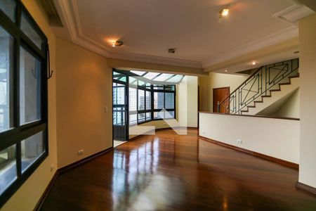 Sala de apartamento para alugar com 3 quartos, 320m² em Vila Suzana, São Paulo