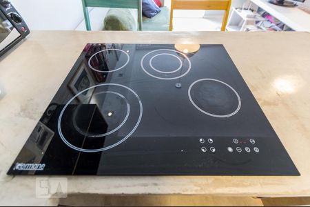 Cozinha de kitnet/studio para alugar com 1 quarto, 38m² em Jardim Ampliação, São Paulo