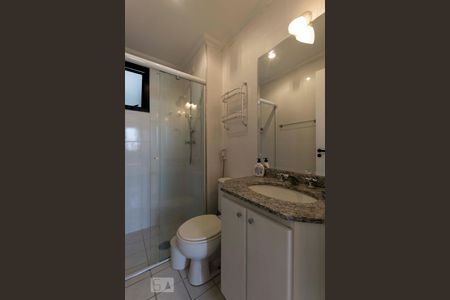 Banheiro social de apartamento à venda com 2 quartos, 110m² em Vila Guarani (z Sul), São Paulo