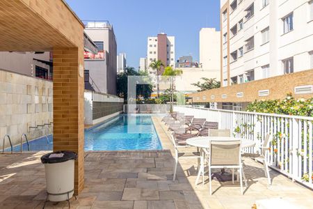 Apartamento à venda com 36m², 1 quarto e 1 vaga Apartamento à venda com 36m², 1 quarto e 1 vagaÁrea comum - Piscina