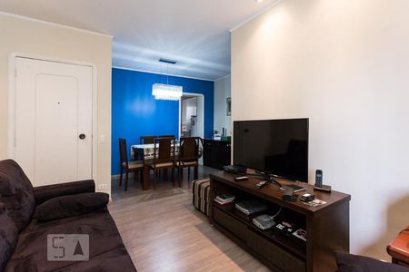 Sala de apartamento para alugar com 3 quartos, 87m² em Indianópolis, São Paulo