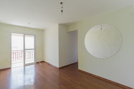 Sala de apartamento à venda com 3 quartos, 70m² em Picanço, Guarulhos
