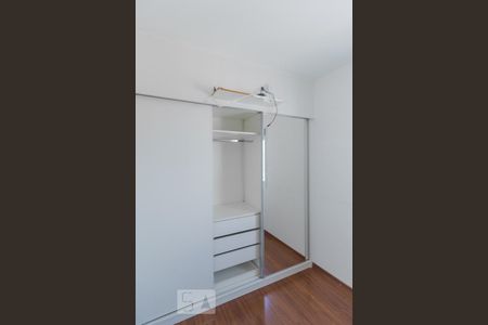 Suite de apartamento à venda com 3 quartos, 70m² em Picanço, Guarulhos