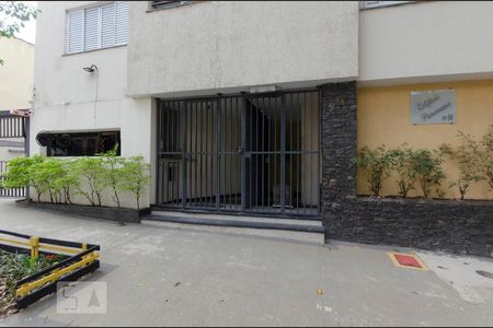 Apartamento à venda com 80m², 2 quartos e 1 vagaFachada