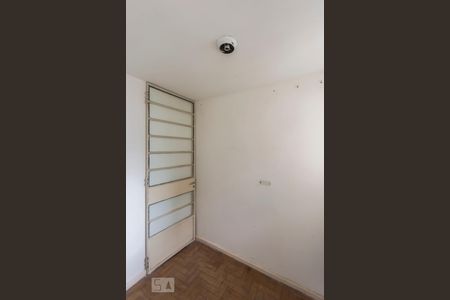 Apartamento à venda com 80m², 2 quartos e sem vaga Apartamento à venda com 80m², 2 quartos e sem vagaQuarto de servço