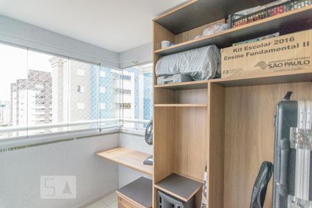 Apartamento à venda com 60m², 2 quartos e 2 vagas Apartamento à venda com 60m², 2 quartos e 2 vagasVaranda