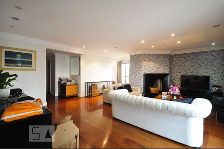 sala de apartamento para alugar com 4 quartos, 530m² em Real Parque, São Paulo