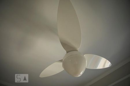 Suite - Ventilador de teto de apartamento para alugar com 1 quarto, 45m² em Saúde, São Paulo