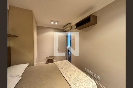 Quarto 1 de apartamento para alugar com 2 quartos, 69m² em Vila Olímpia, São Paulo