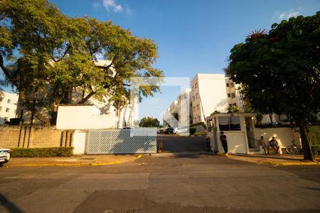 Apartamento para alugar com 64m², 2 quartos e 1 vaga Apartamento para alugar com 64m², 2 quartos e 1 vagaFachada da Portaria