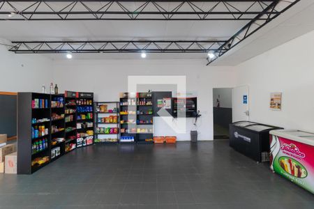 Apartamento para alugar com 64m², 2 quartos e 1 vaga Apartamento para alugar com 64m², 2 quartos e 1 vagaÁrea comum - Mini Mercado