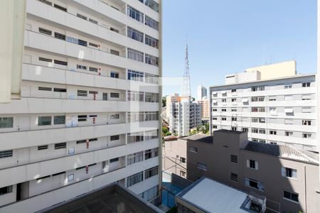 Vista da Sala de Estar e Jantar de apartamento para alugar com 1 quarto, 42m² em Vila Pompéia, São Paulo