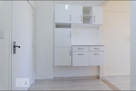 Entrada/Cozinha de kitnet/studio para alugar com 1 quarto, 40m² em Centro, Campinas