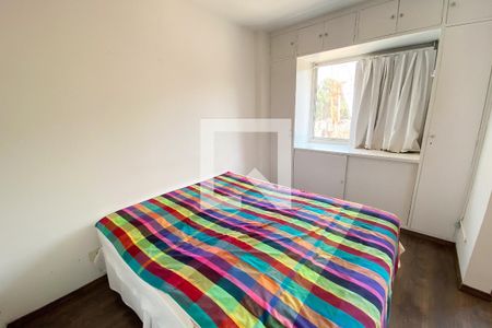 Quarto de apartamento à venda com 1 quarto, 46m² em Cerqueira César, São Paulo