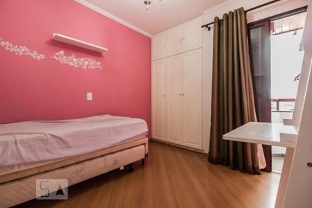 Apartamento à venda com 90m², 3 quartos e 1 vagaQuarto 2