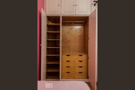 Apartamento à venda com 90m², 3 quartos e 1 vagaQuarto 2