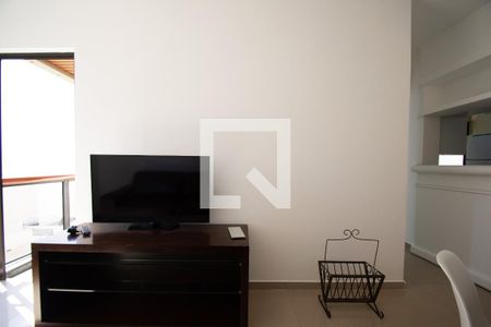 Sala de kitnet/studio para alugar com 1 quarto, 55m² em Jardim Paulista, São Paulo