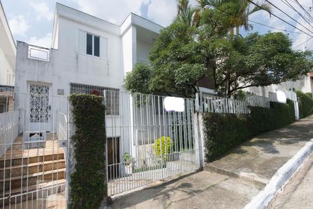 Casa à venda com 280m², 4 quartos e 2 vagasFachada