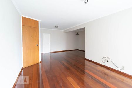Sala de apartamento para alugar com 3 quartos, 111m² em Campo Belo, São Paulo