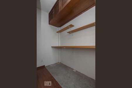 Apartamento à venda com 120m², 3 quartos e 2 vagasQuarto de serviço